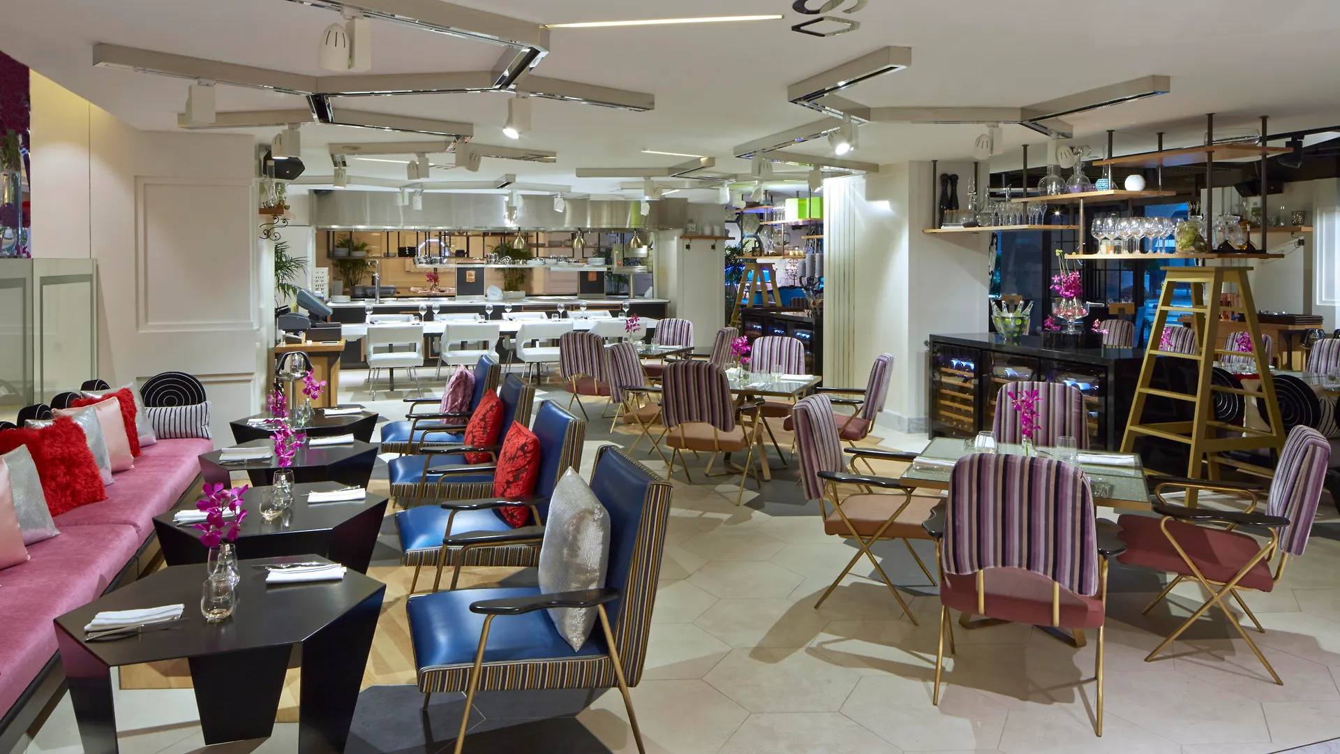 So Sofitel Singapore Hotel